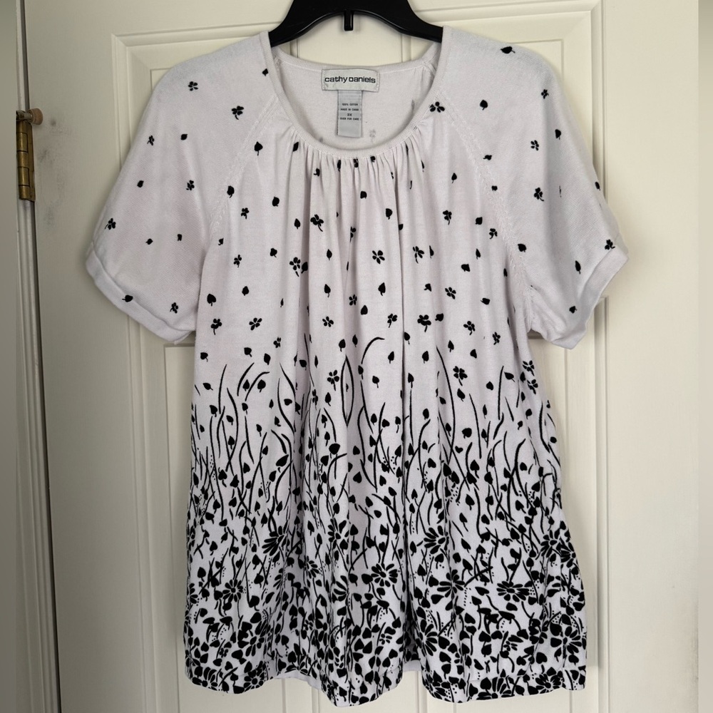 Cathy Daniels White and Black Floral Sweater